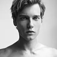 6686体育官网签约作者Gary