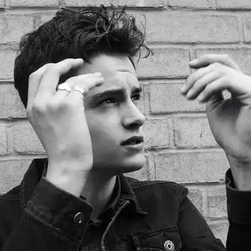 6686体育官网银牌作者Evelyn