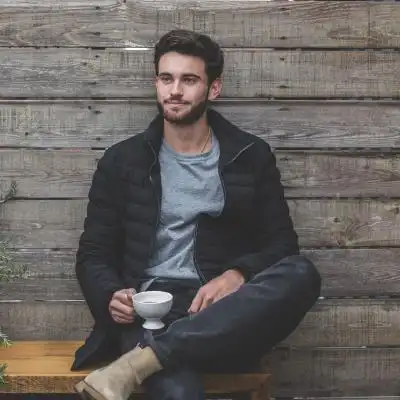 6686体育官网铁牌作者云清雾淡