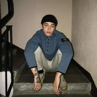 6686体育官网签约作者Elodie