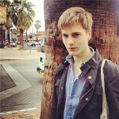 6686体育官网签约作者Timothy