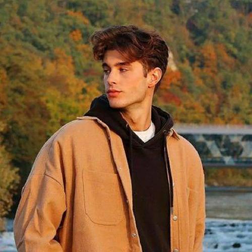 6686体育官网铁牌作者琉璃水色