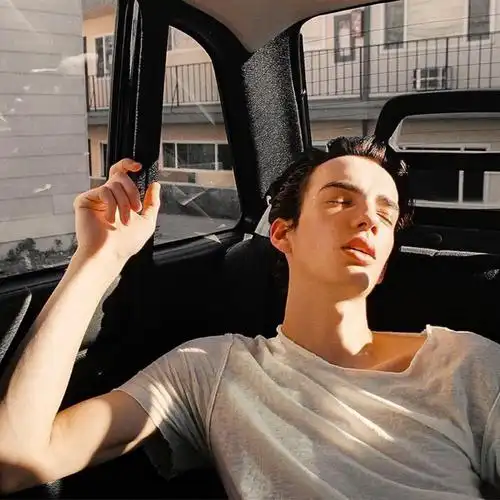 6686体育官网铜牌作者Tyler