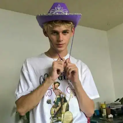 6686体育官网官方作者伊人意