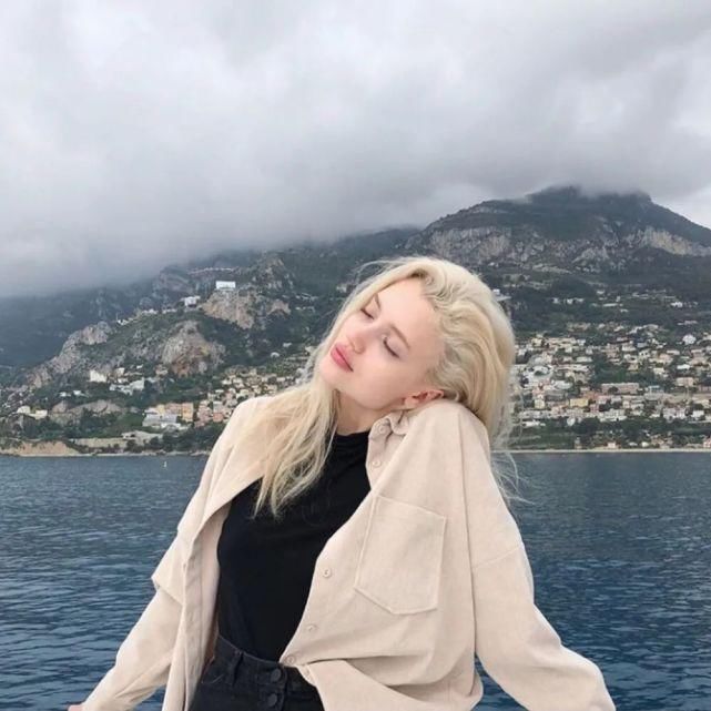 6686体育官网金牌作者Olivia