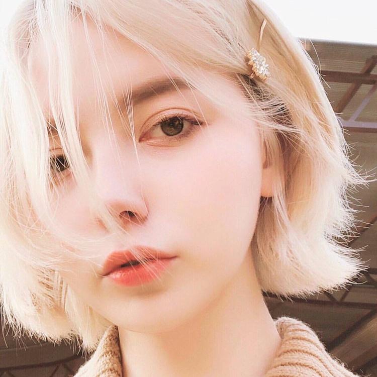 6686体育官网高级作者Eleanor