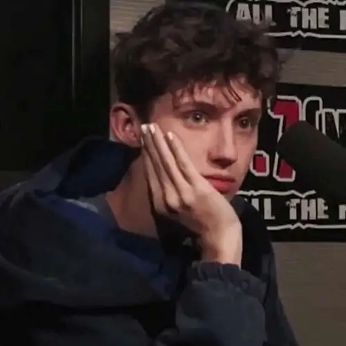 6686体育官网铁牌作者暗香初醒