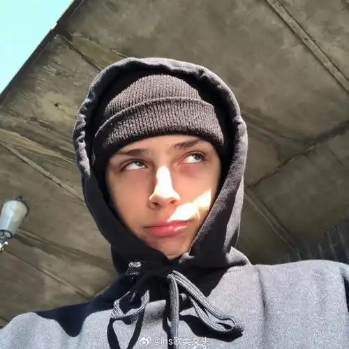 6686体育官网初级作者別遇