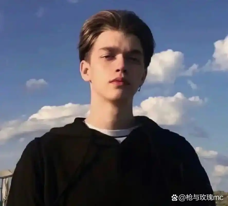 6686体育官网海外作者草莓果酱