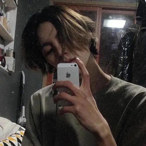 6686体育官网铁牌作者Barry