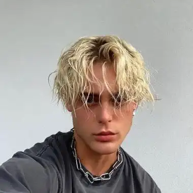 6686体育官网首席作者Una